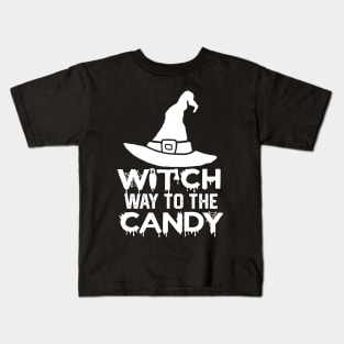 Hlloween Funny Activities Witch's Candy Hunt - Witch Way to The Candy Kids T-Shirt